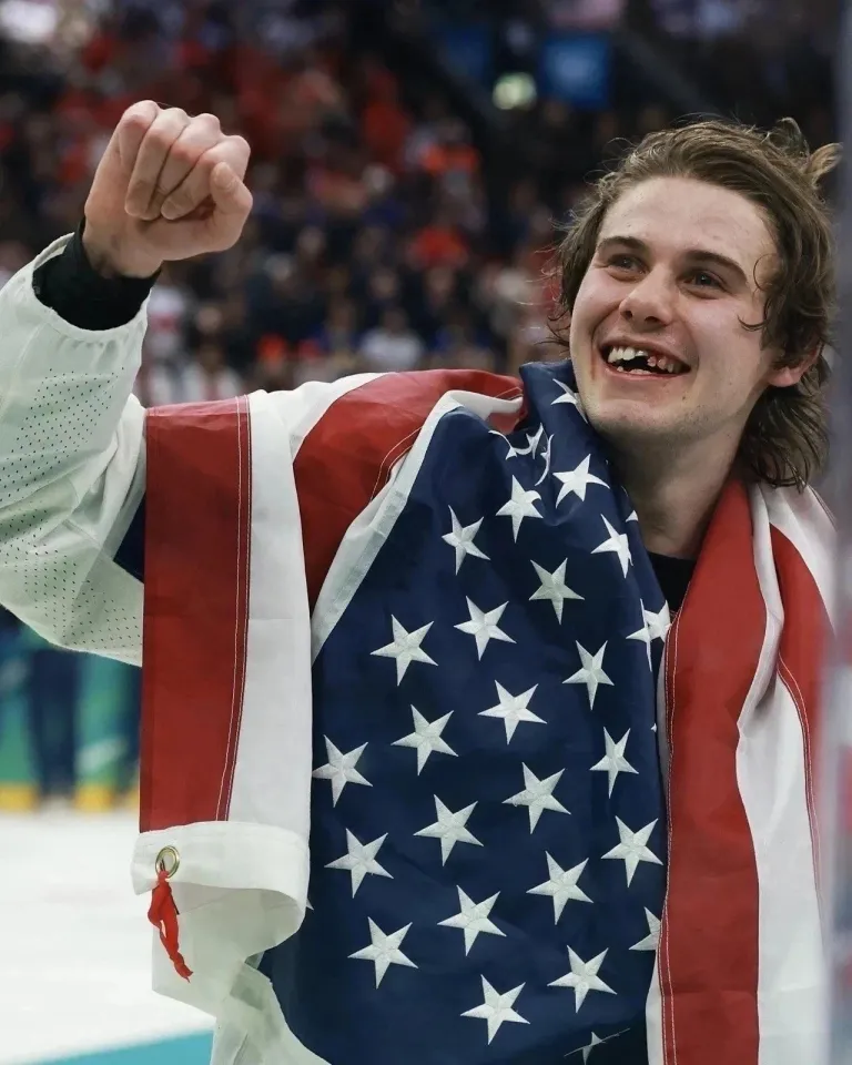 inscription 0225cc32f57d2ea7bd5f8ef10dc1e49b16fa911d4b2fc33b914217e09b32a7cdi0