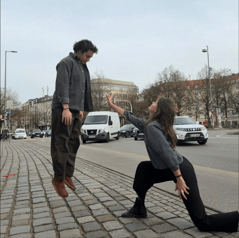 inscription 8a59e7b60ded22b84b9fdc8cee97933496f2c0e6d16846c14a0bd3181ca6ee56i0