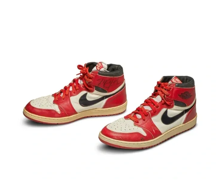 inscription c2f61cd28092d5e76bd7f8d569cc4fcf76686bd5399fd4e4562fa2144f9b673fi0